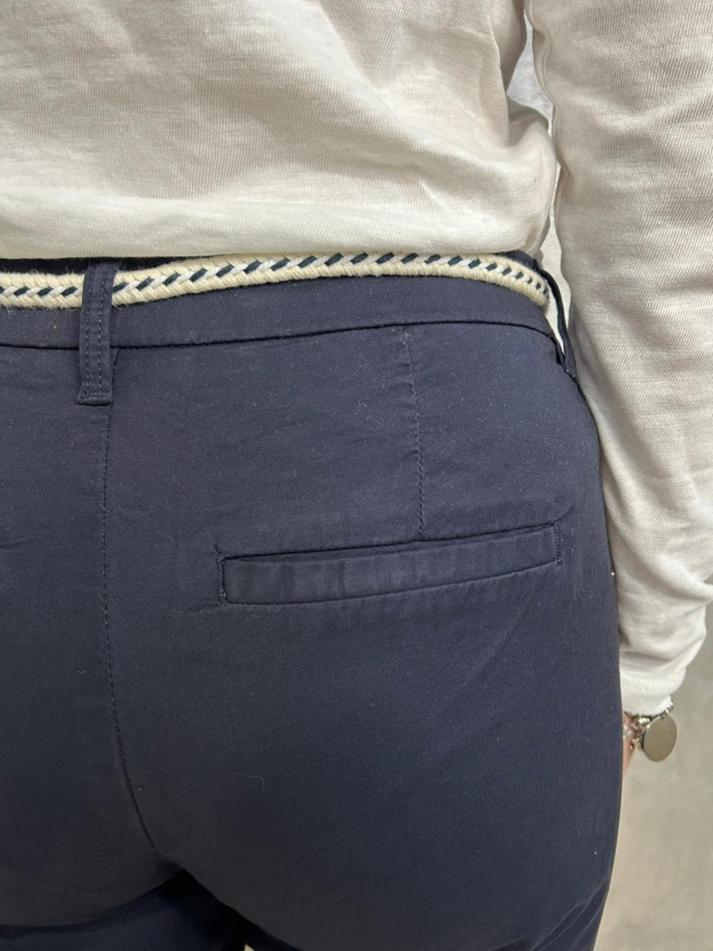 Pantalone chino Biana con cintura