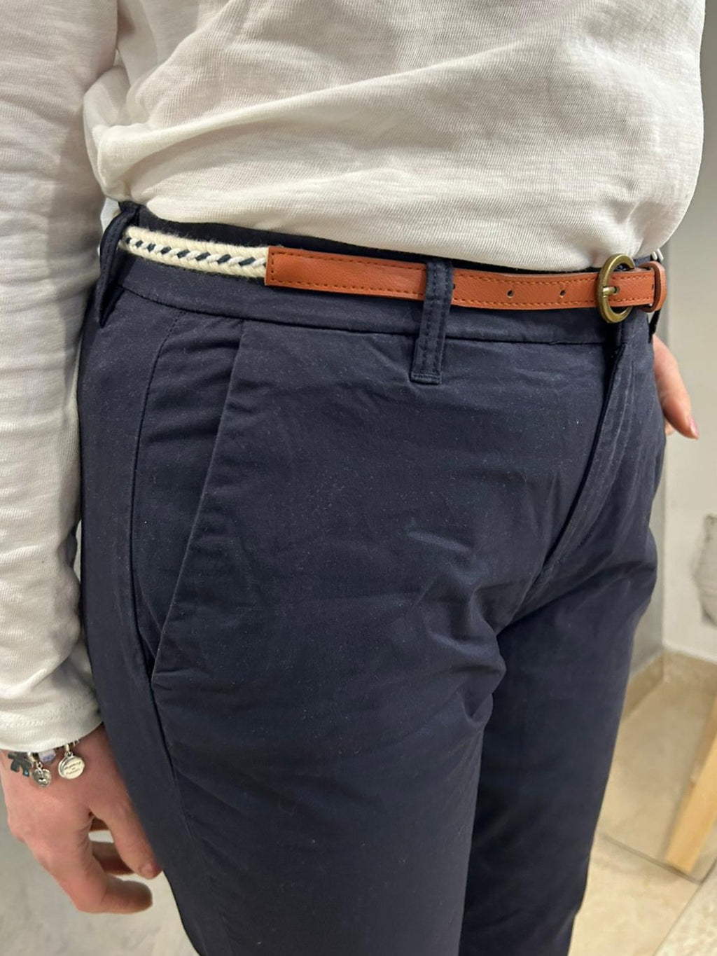 Pantalone chino Biana con cintura
