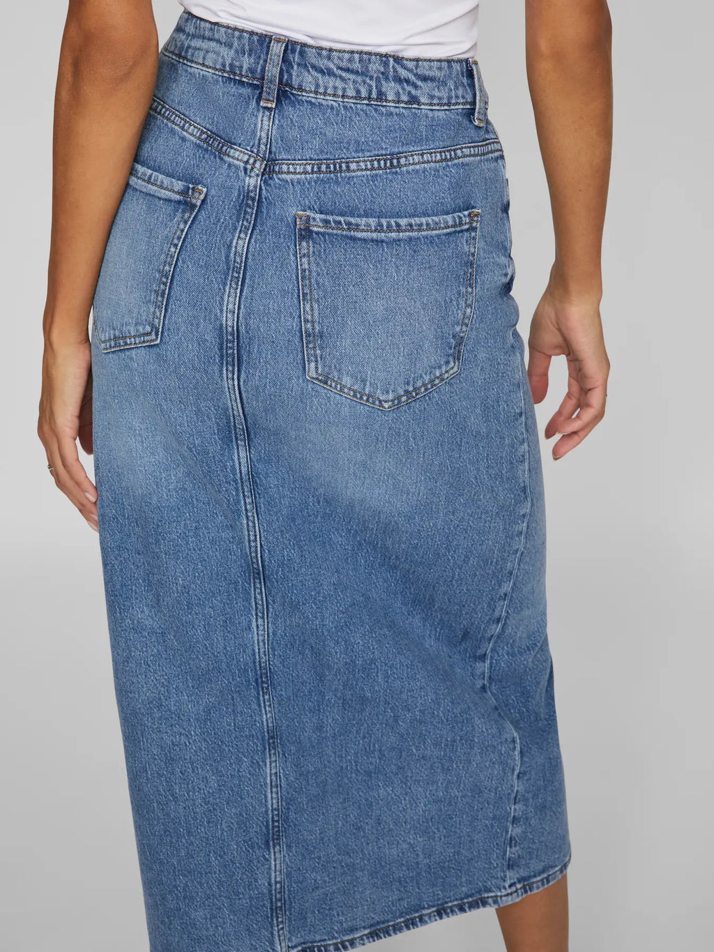 Gonna midi in denim