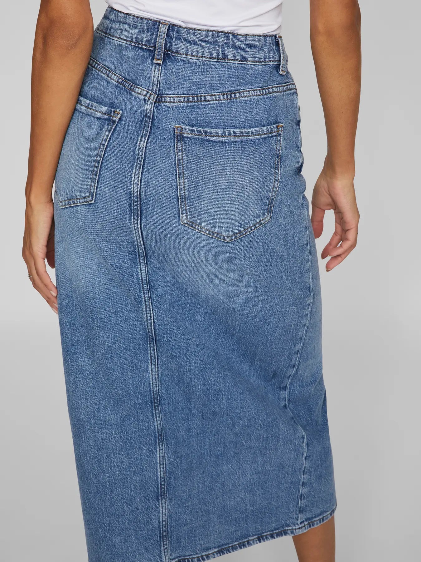Gonna midi in denim