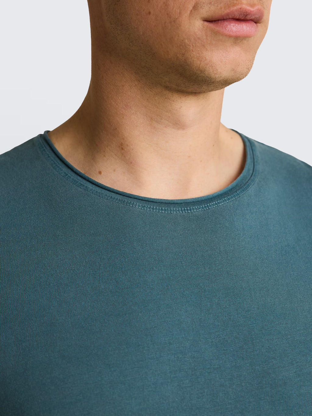 T-shirt overdye
