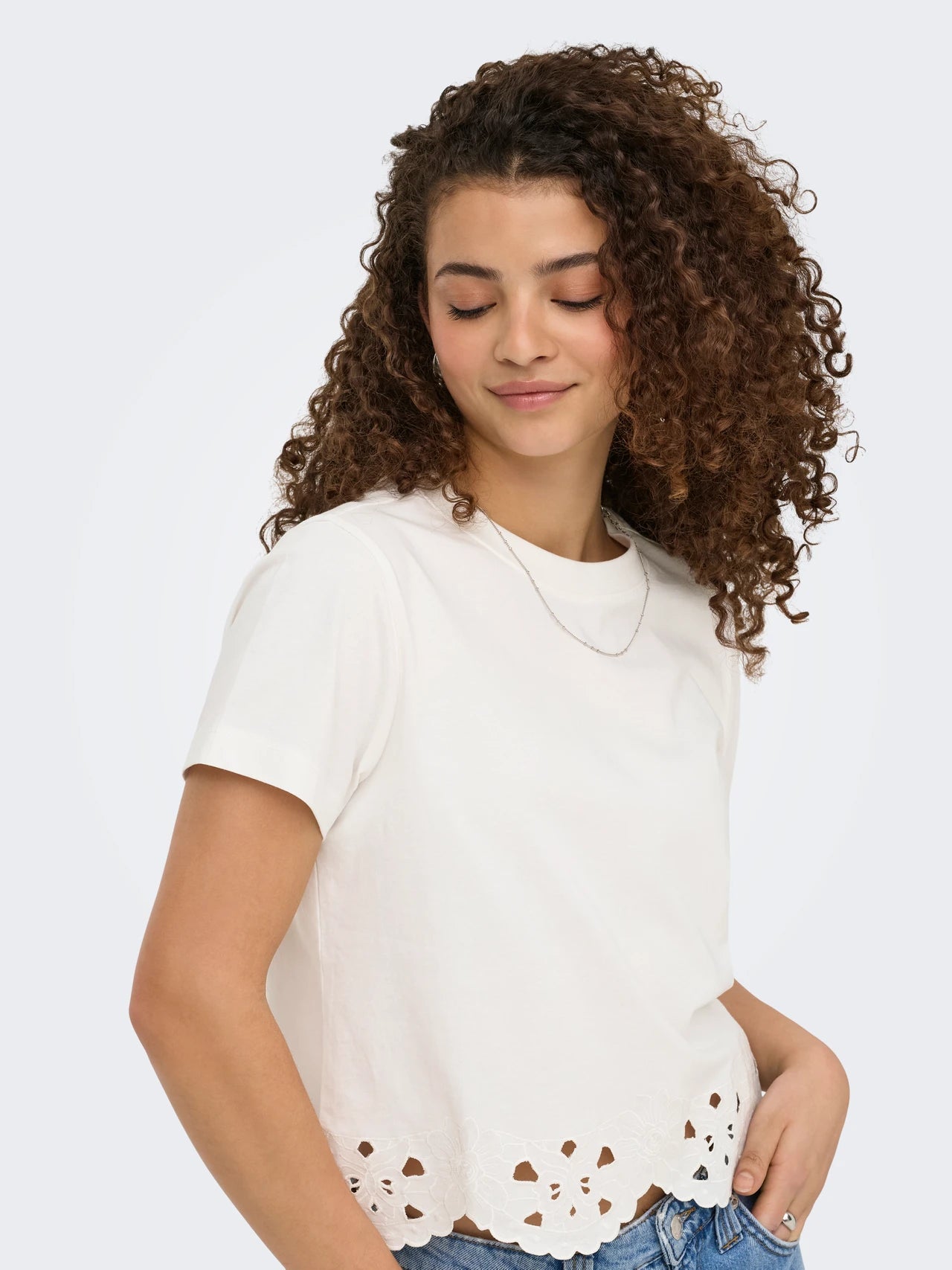 T-shirt con pizzo