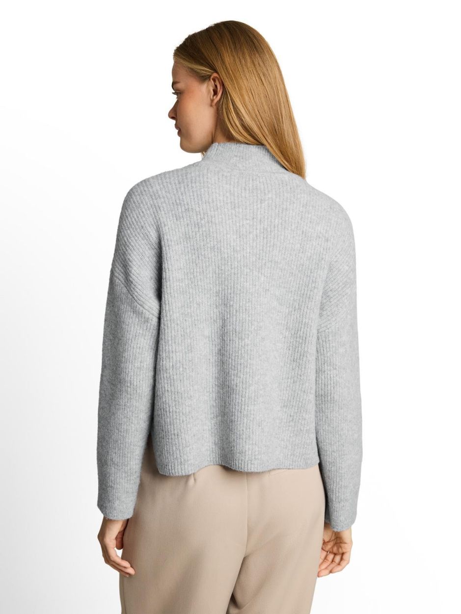 Maglione intrecciato